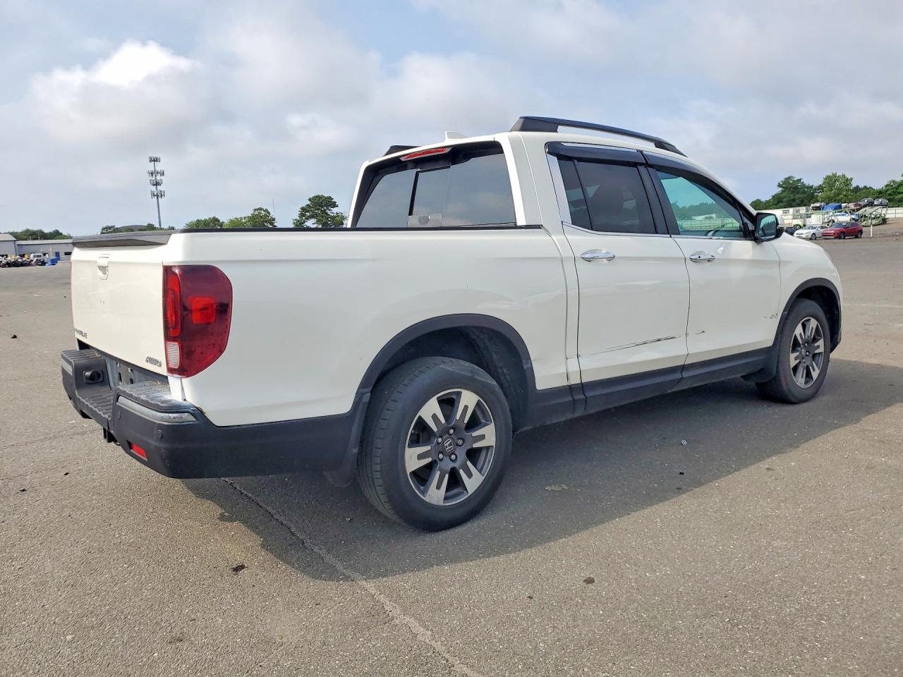 2019 HONDA RIDGELINE RTL — снимка 3