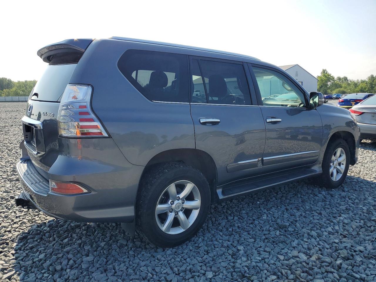 2016 LEXUS GX 460 — снимка 3