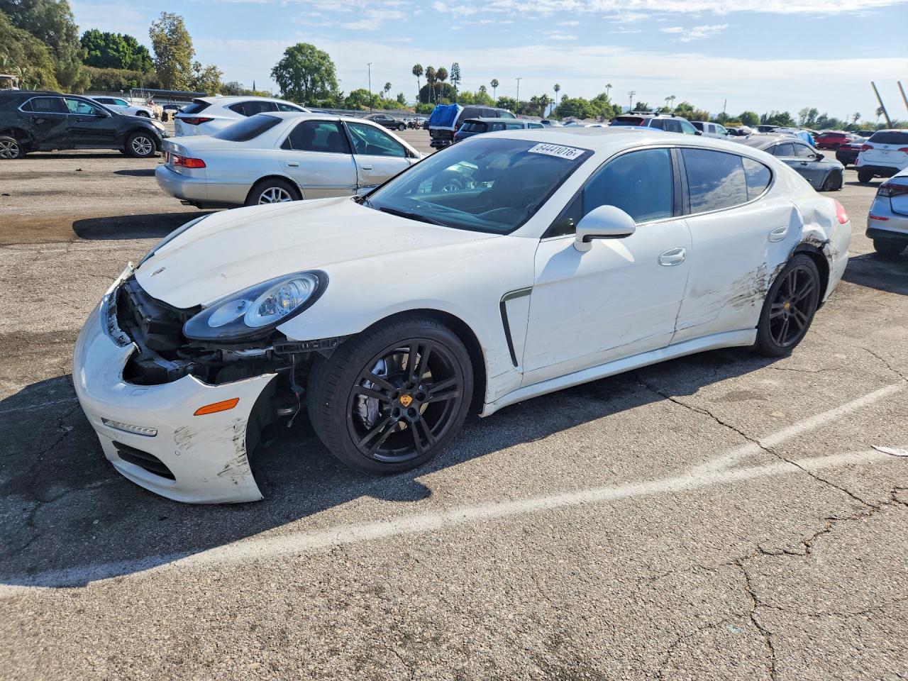 2015 PORSCHE PANAMERA 2