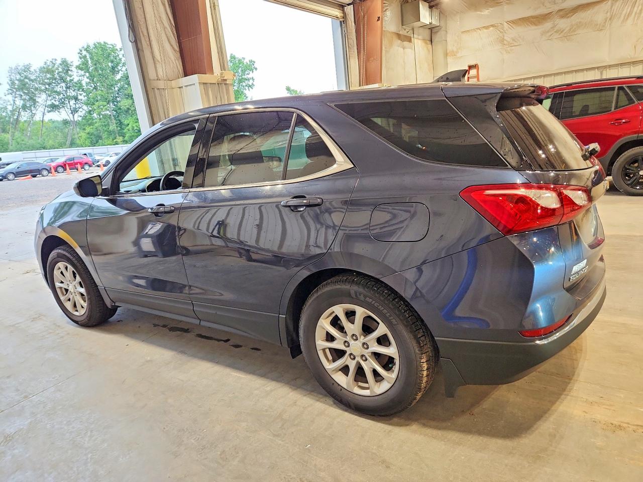 2019 CHEVROLET EQUINOX LT — снимка 2