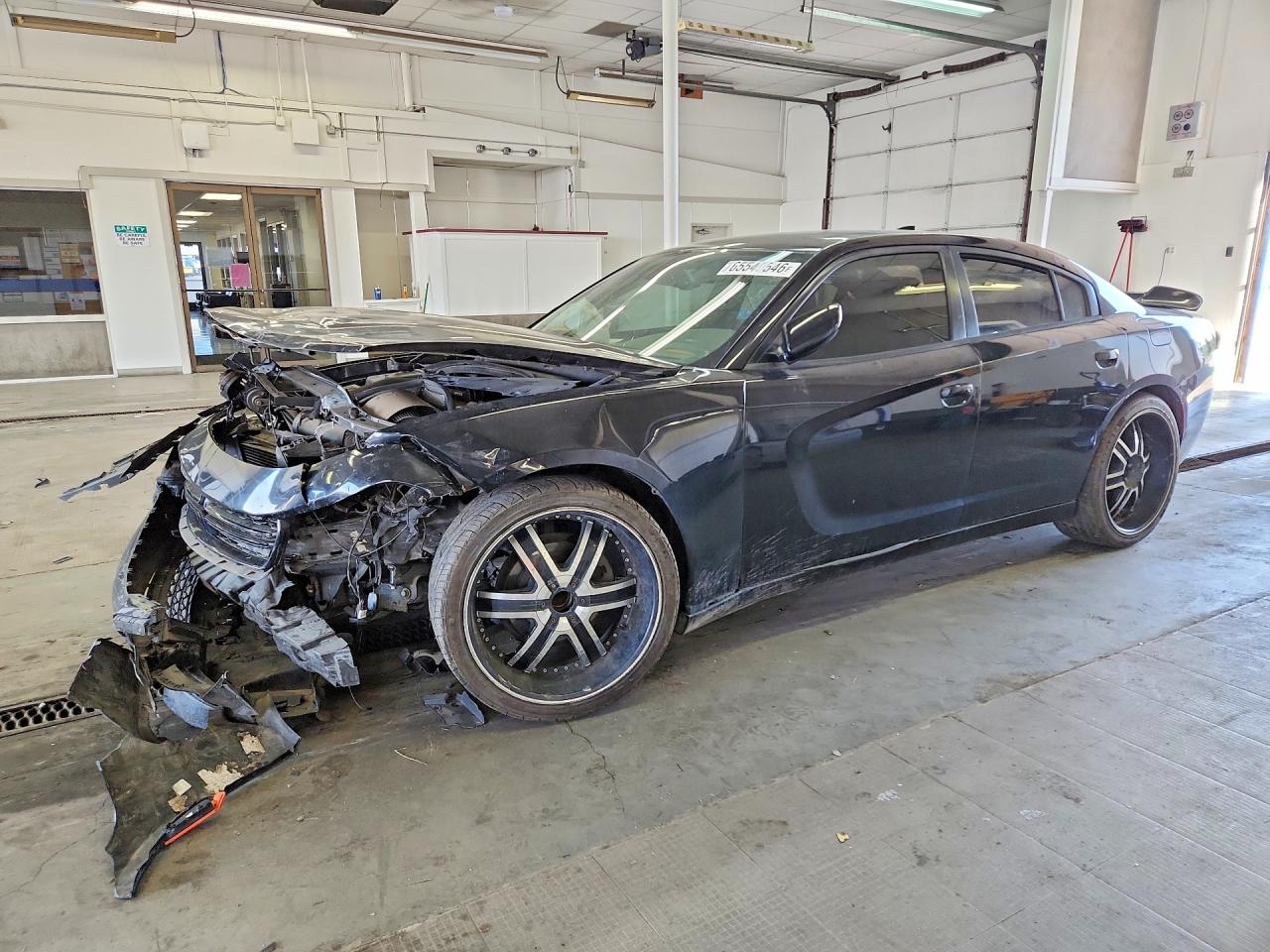 2016 DODGE CHARGER SXT