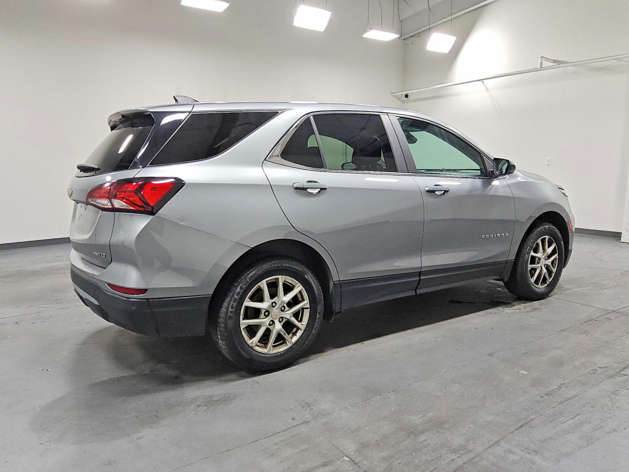 2023 CHEVROLET EQUINOX LT — снимка 3