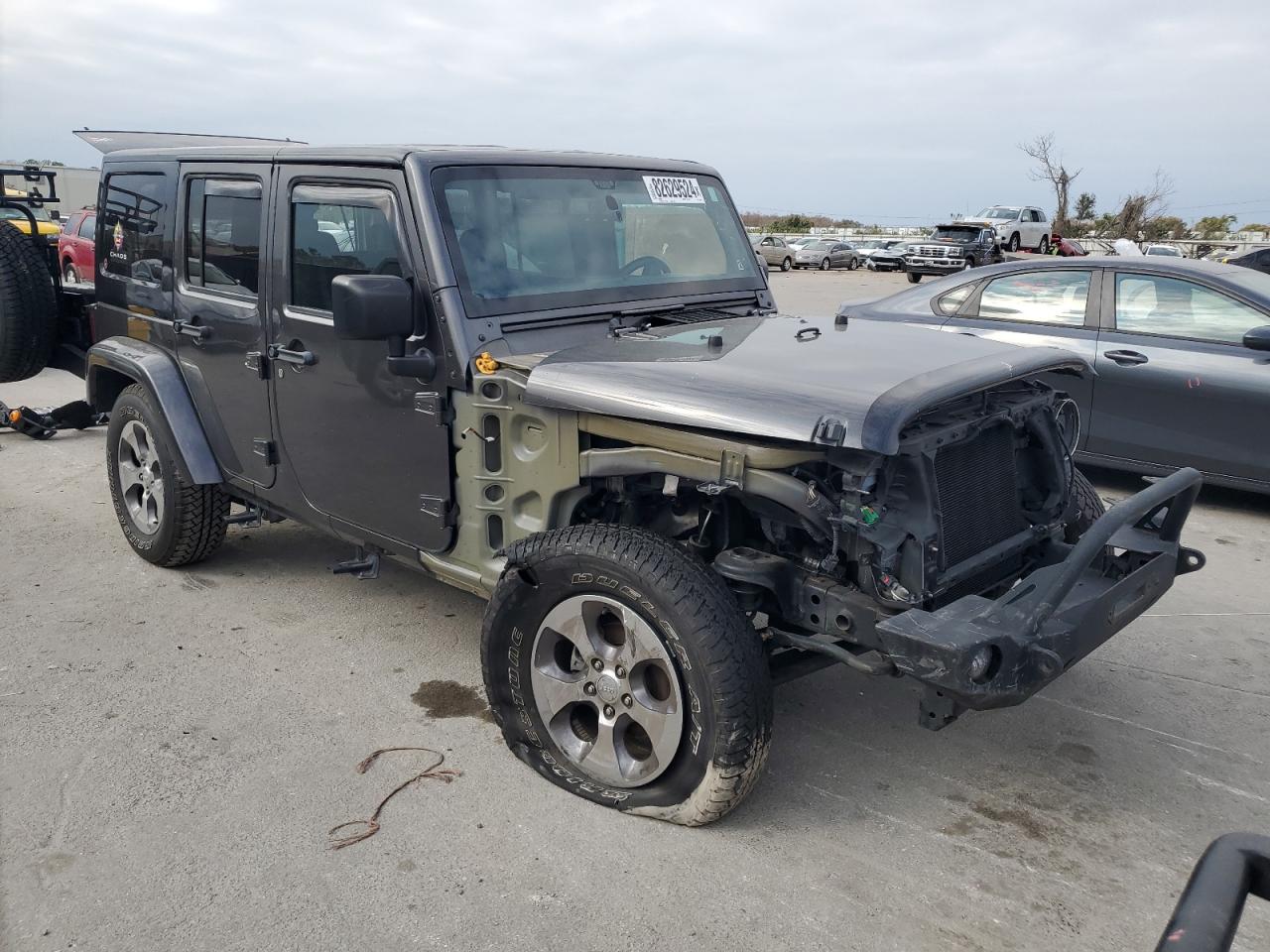2016 JEEP WRANGLER UNLIMITED SAHARA — снимка 4