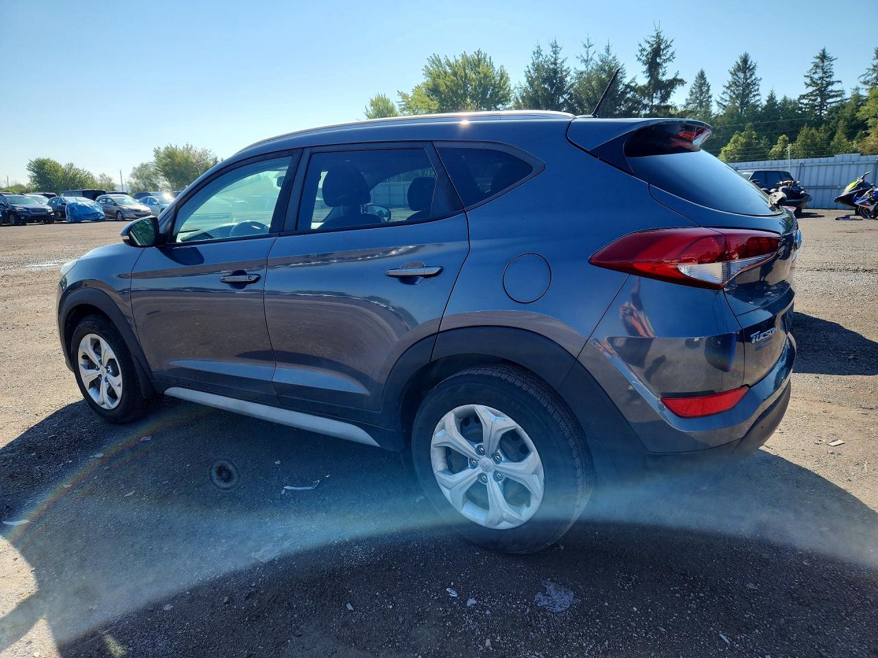 2017 HYUNDAI TUCSON SE — снимка 2