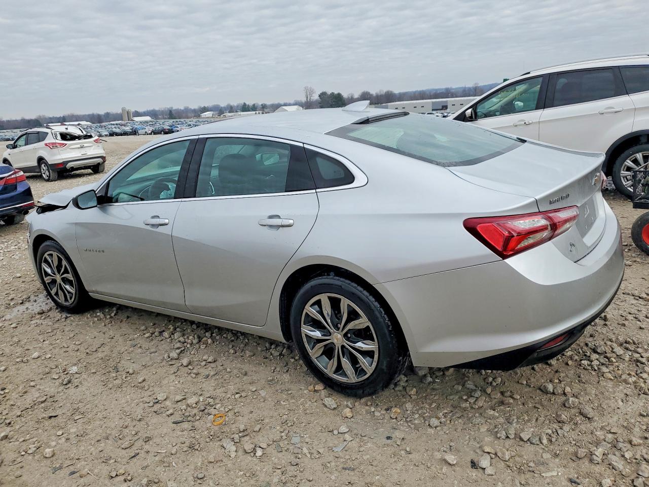 2021 CHEVROLET MALIBU LT — снимка 2