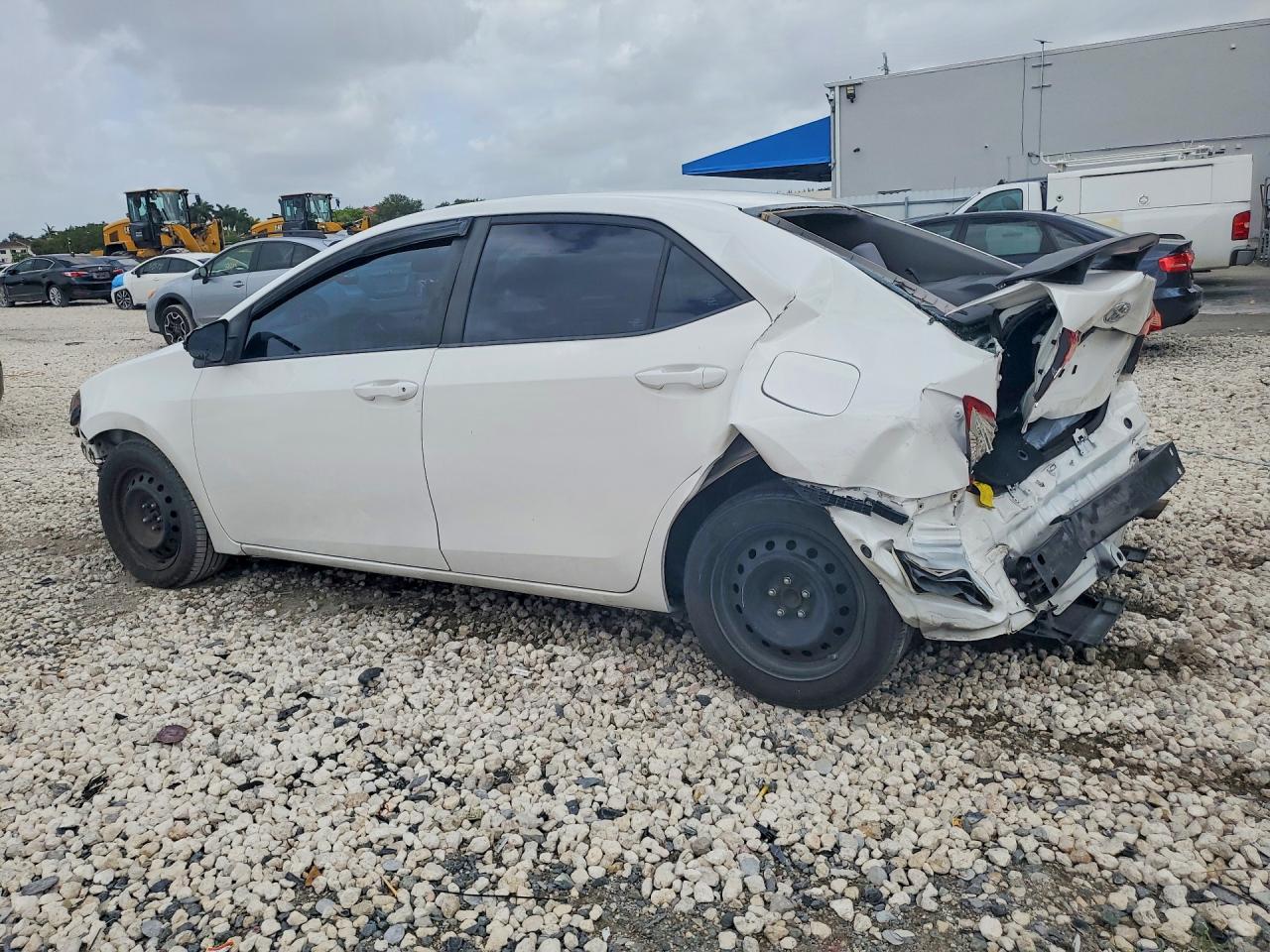 2018 TOYOTA COROLLA LE — снимка 2