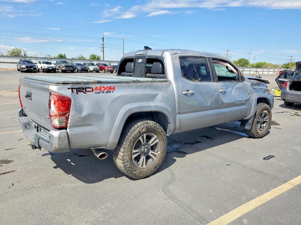 2017 TOYOTA TACOMA SR V6 — снимка 3