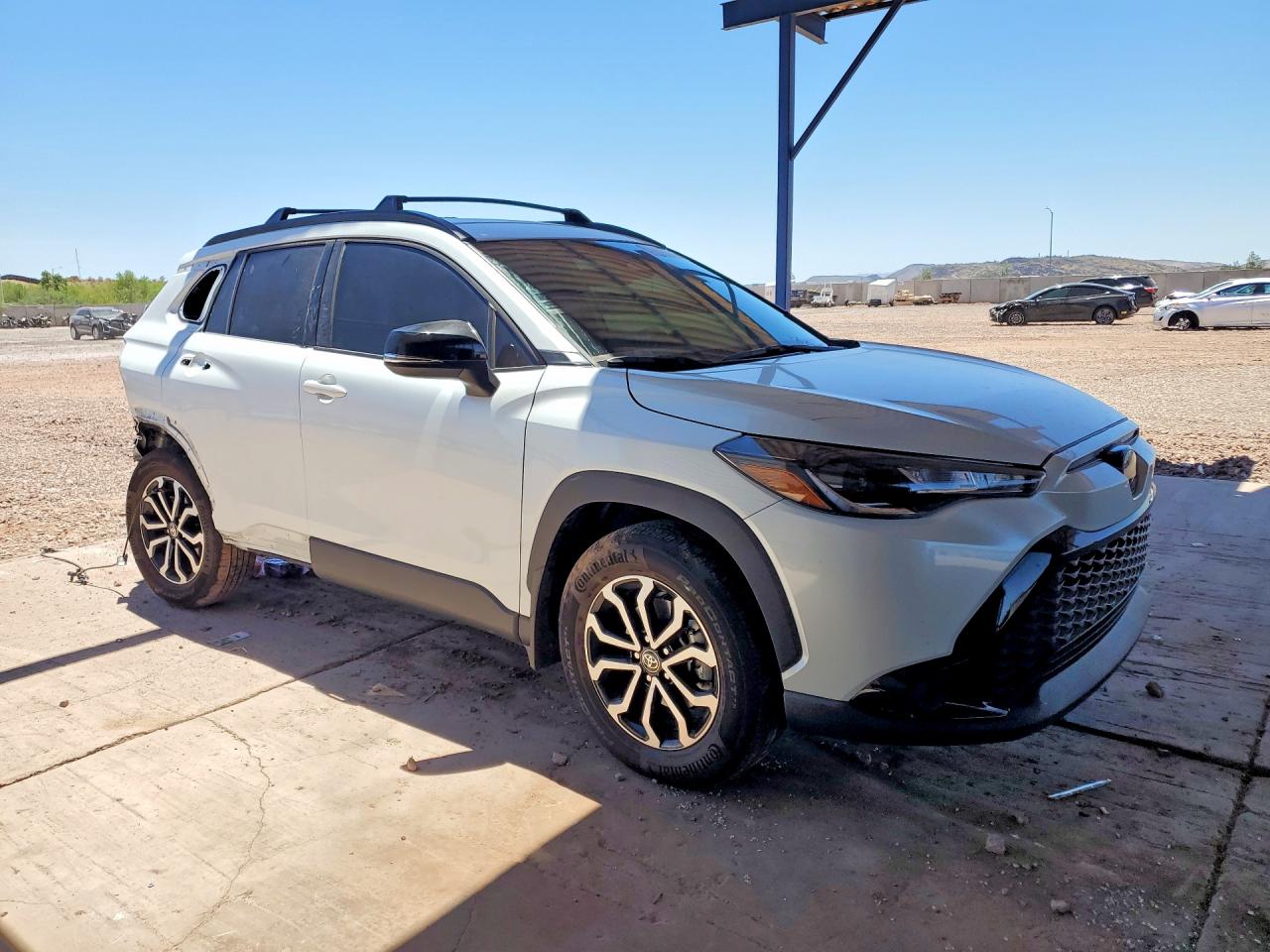 2025 TOYOTA COROLLA CROSS HYBRID SE — снимка 4