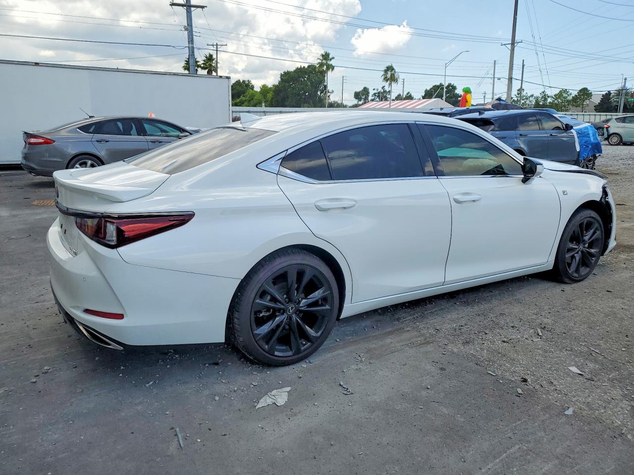 2024 LEXUS ES 350 F SPORT HANDLING — снимка 3