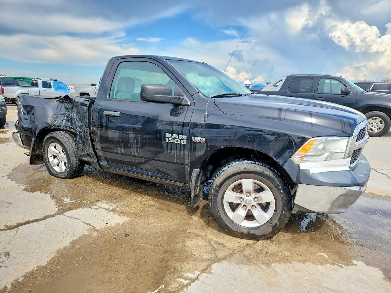 2015 RAM 1500 ST — снимка 4
