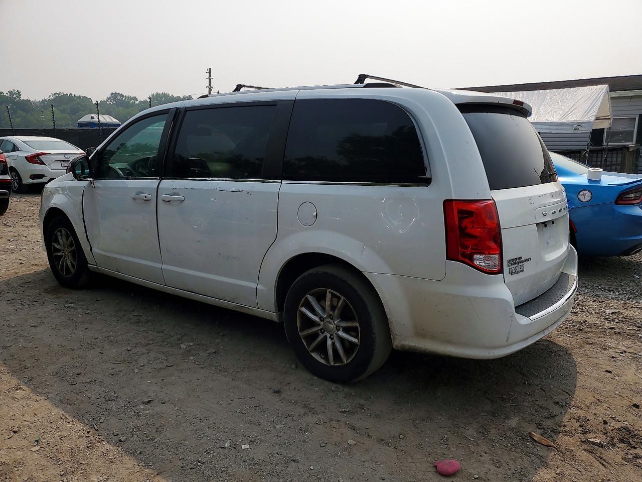2019 DODGE GRAND CARAVAN SXT — снимка 2