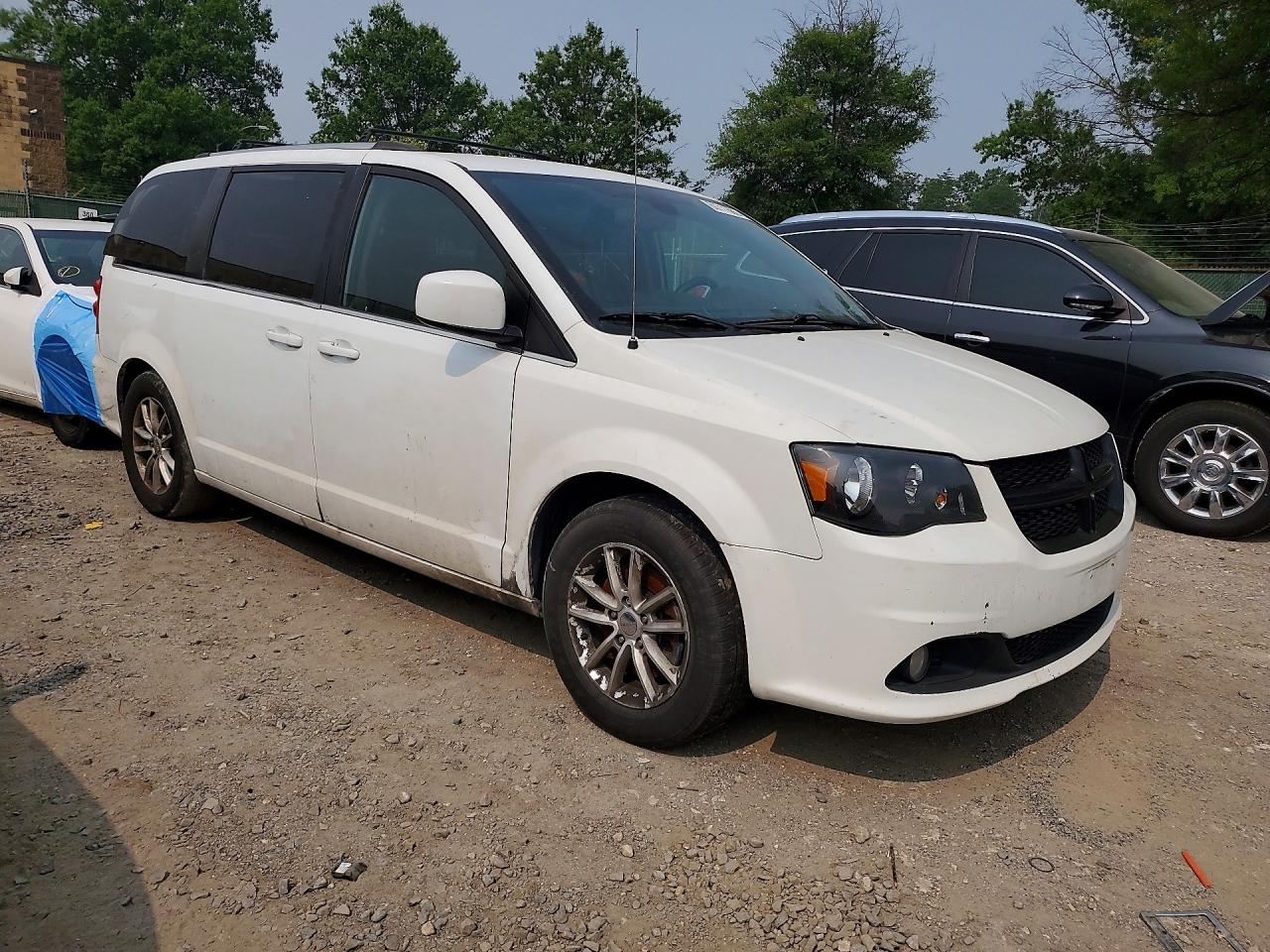 2019 DODGE GRAND CARAVAN SXT — снимка 4