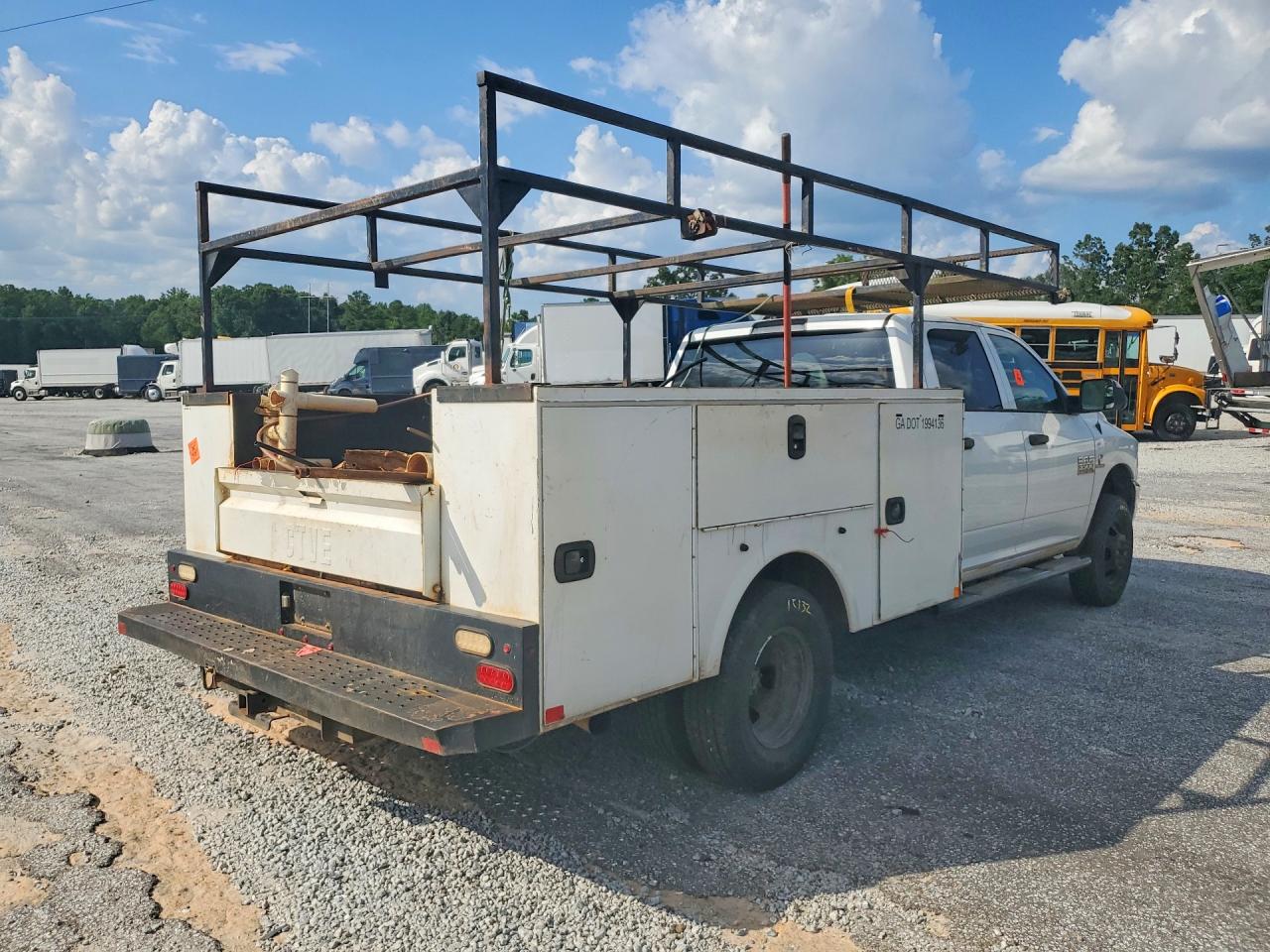 2015 RAM 3500 — снимка 3