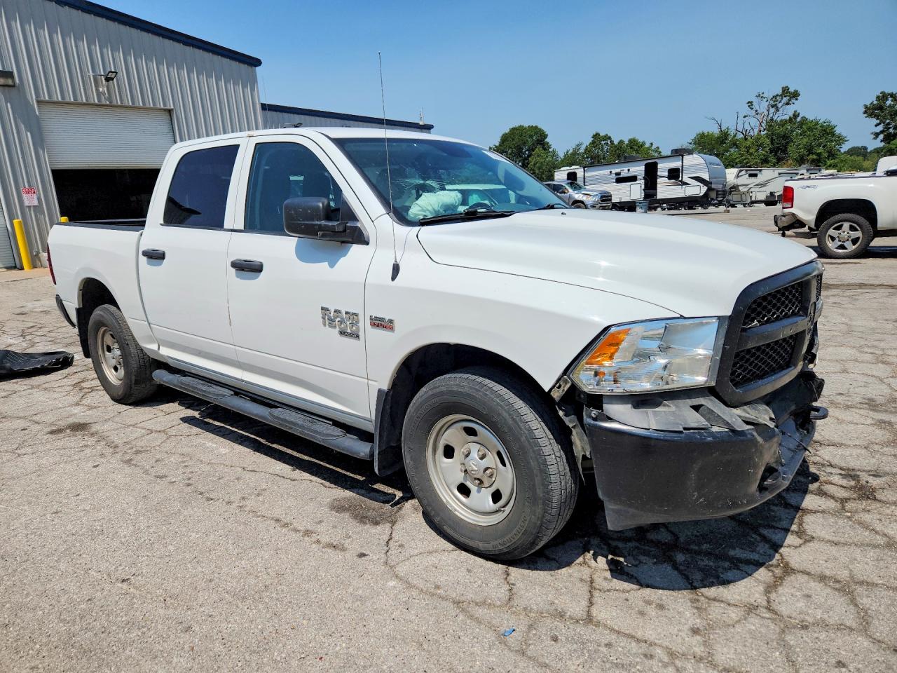 2020 RAM 1500 CLASSIC SSV — снимка 4