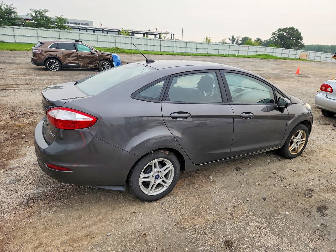 2017 FORD FIESTA SE — снимка 3
