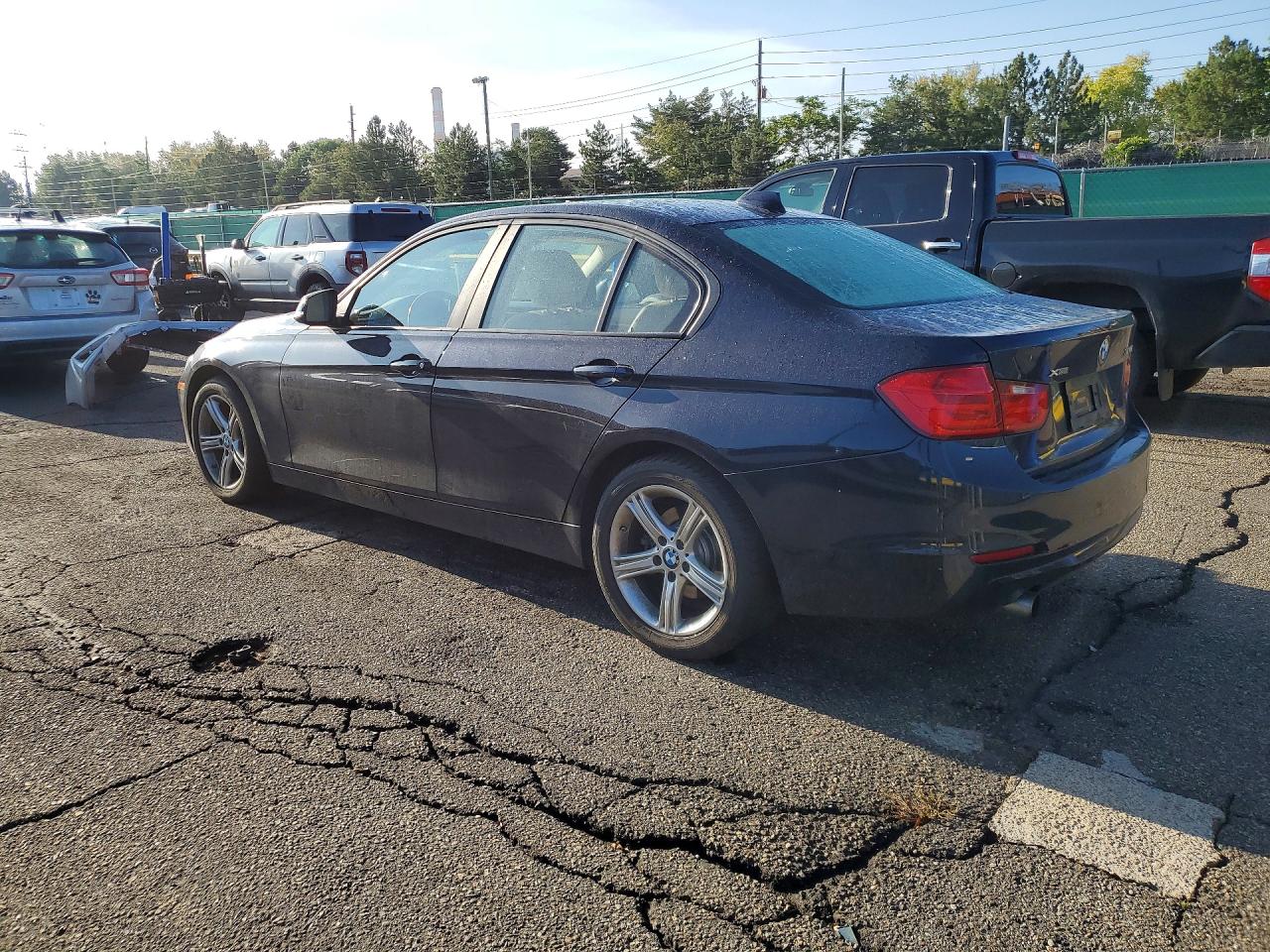 2014 BMW 320 I XDRIVE — снимка 2