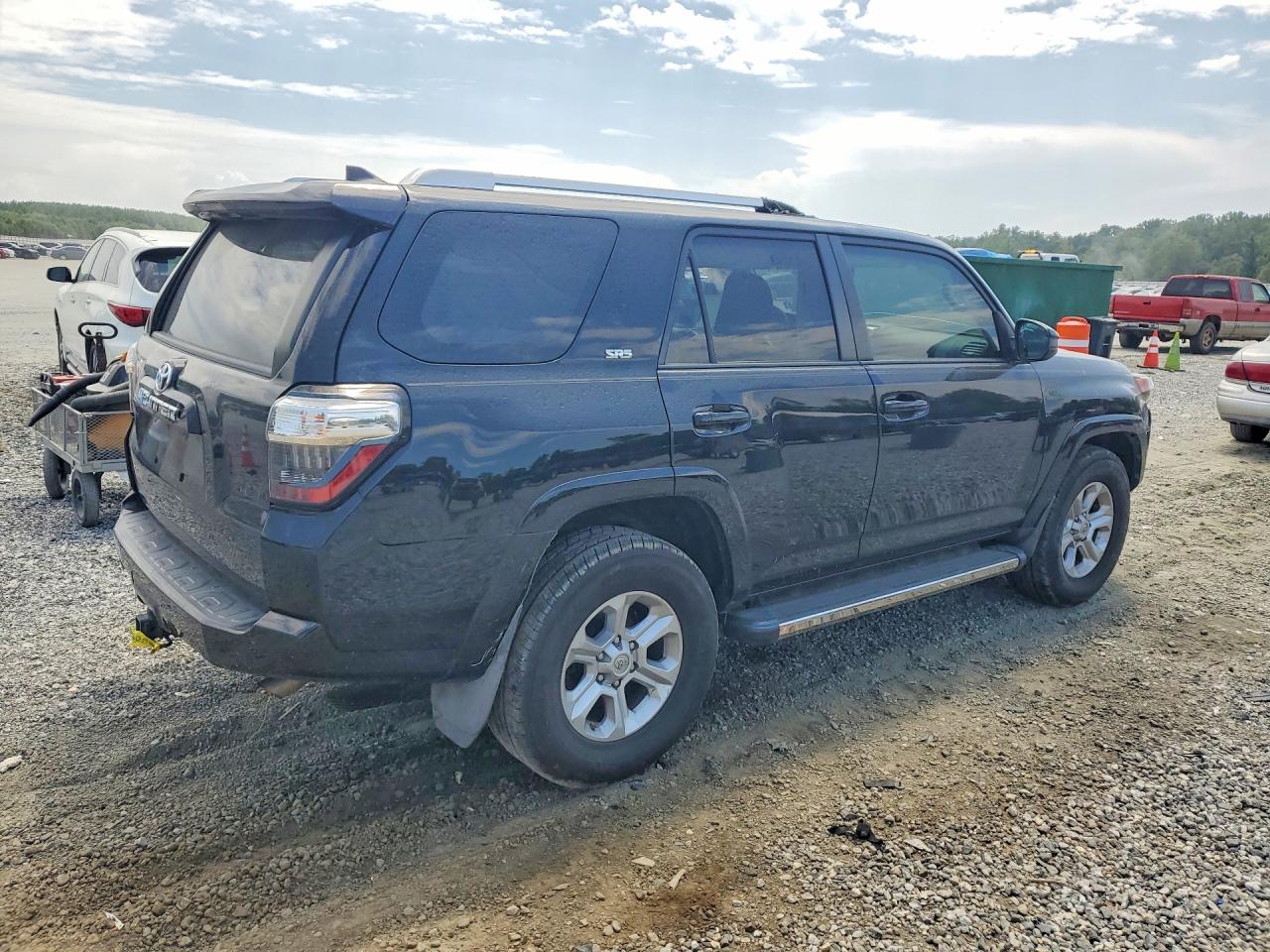 2017 TOYOTA 4RUNNER SR5 — снимка 3