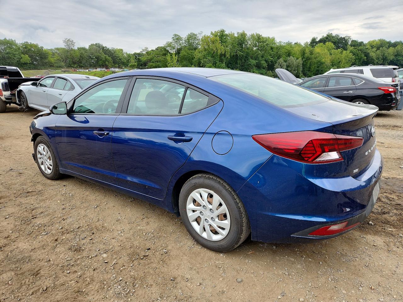 2019 HYUNDAI ELANTRA SE — снимка 2