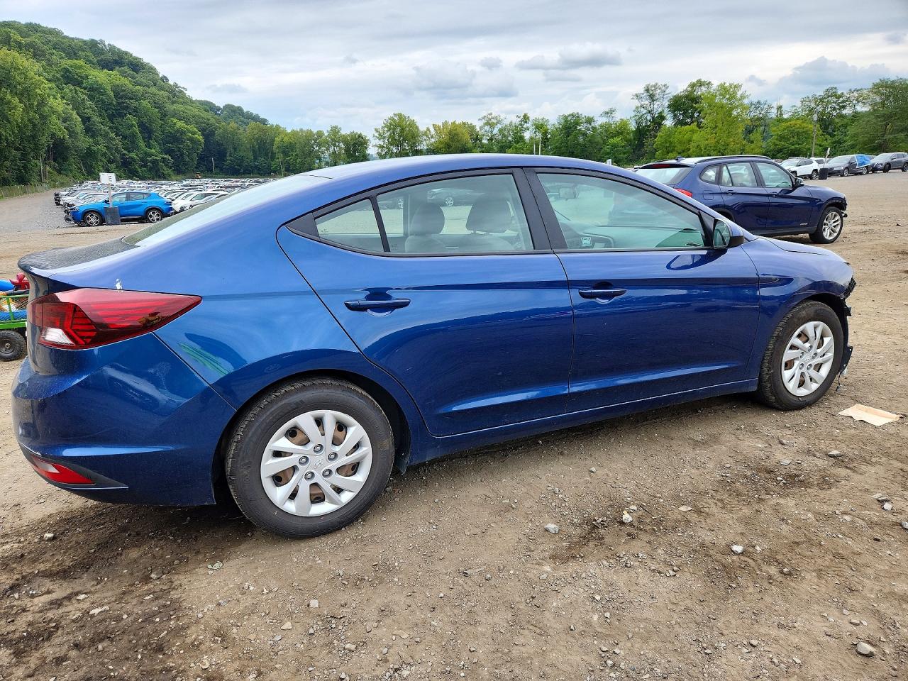 2019 HYUNDAI ELANTRA SE — снимка 3