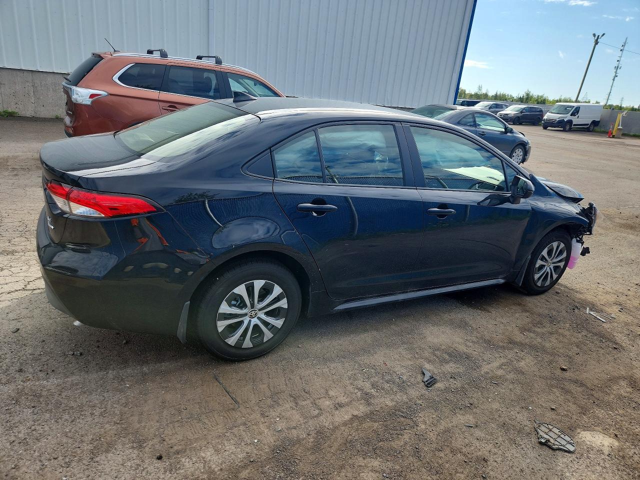2026 TOYOTA COROLLA HYBRID LE — снимка 3