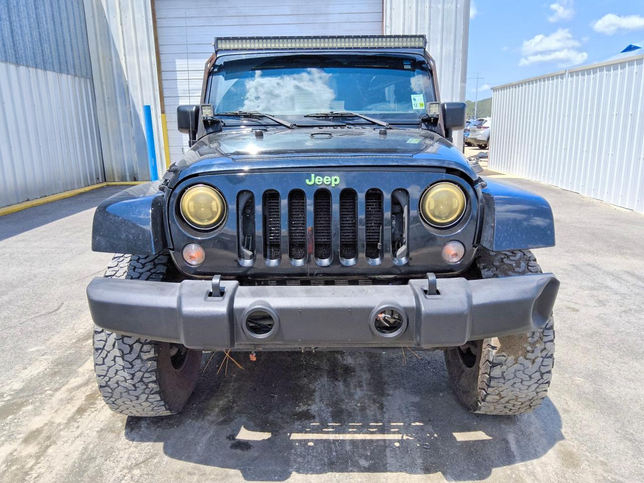 2015 JEEP WRANGLER UNLIMITED SAHARA — снимка 5