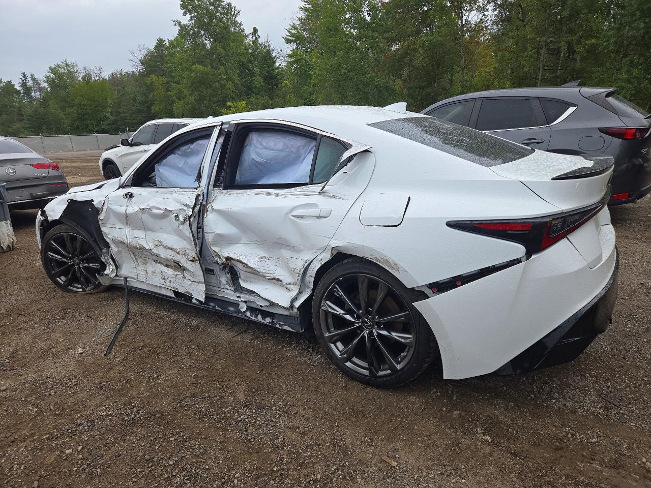 2022 LEXUS IS 300 — снимка 2