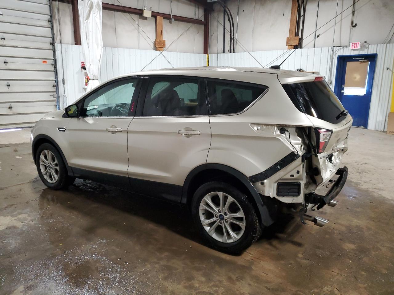 2017 FORD ESCAPE SE — снимка 2