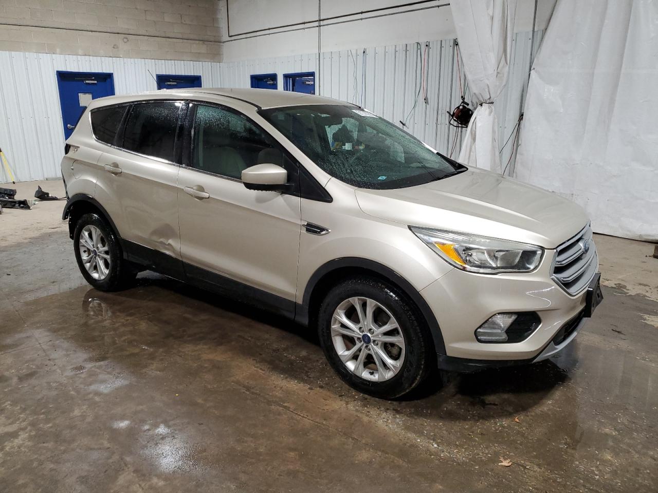 2017 FORD ESCAPE SE — снимка 4