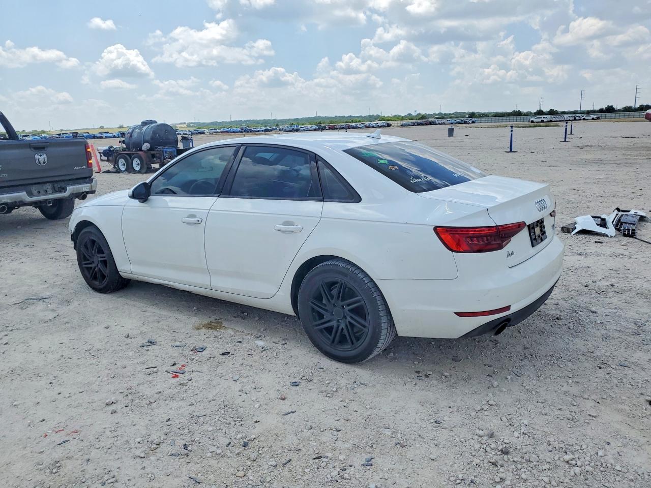 2017 AUDI A4 ULTRA PREMIUM — снимка 2