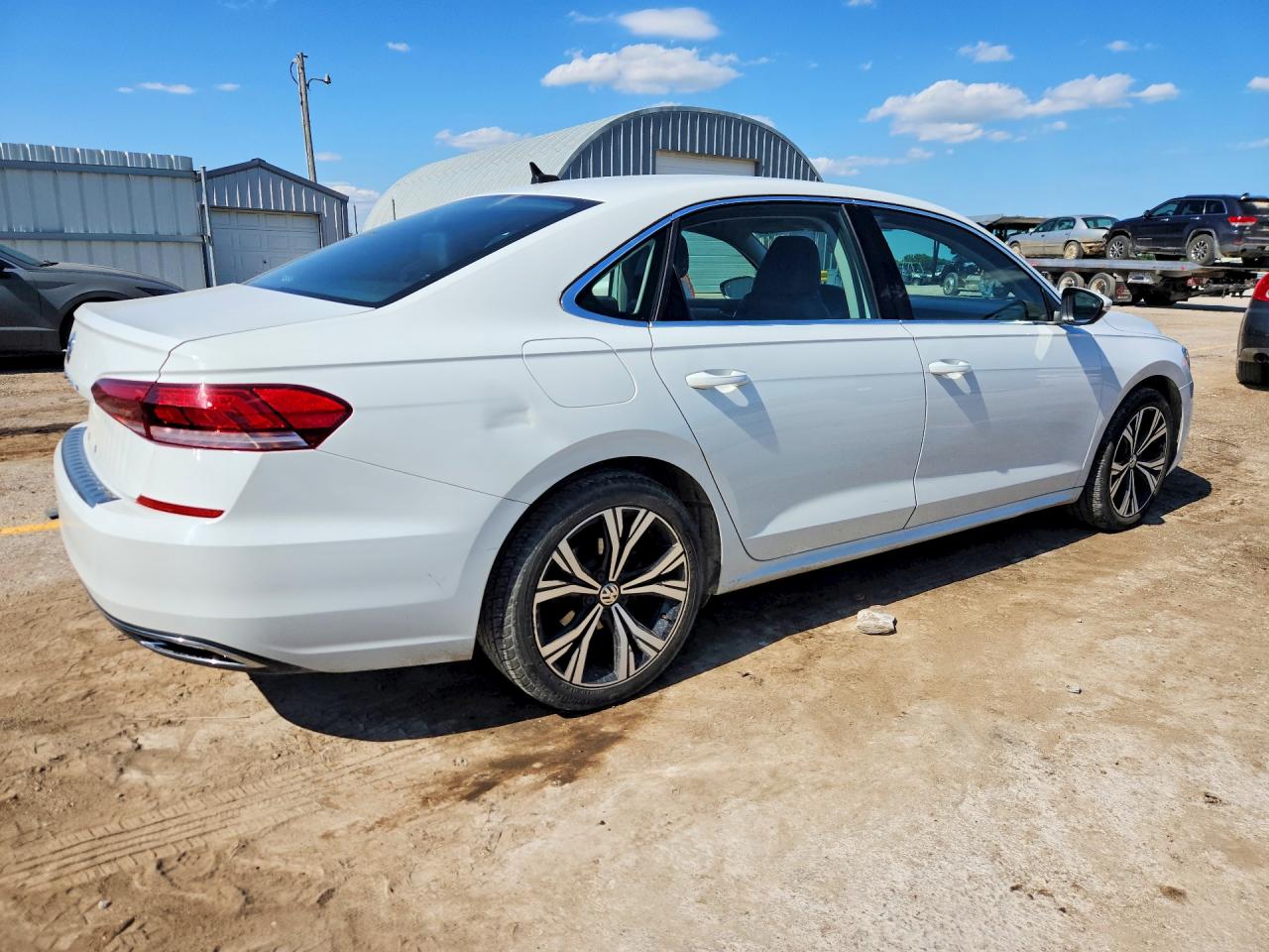 2022 VOLKSWAGEN PASSAT SE — снимка 3