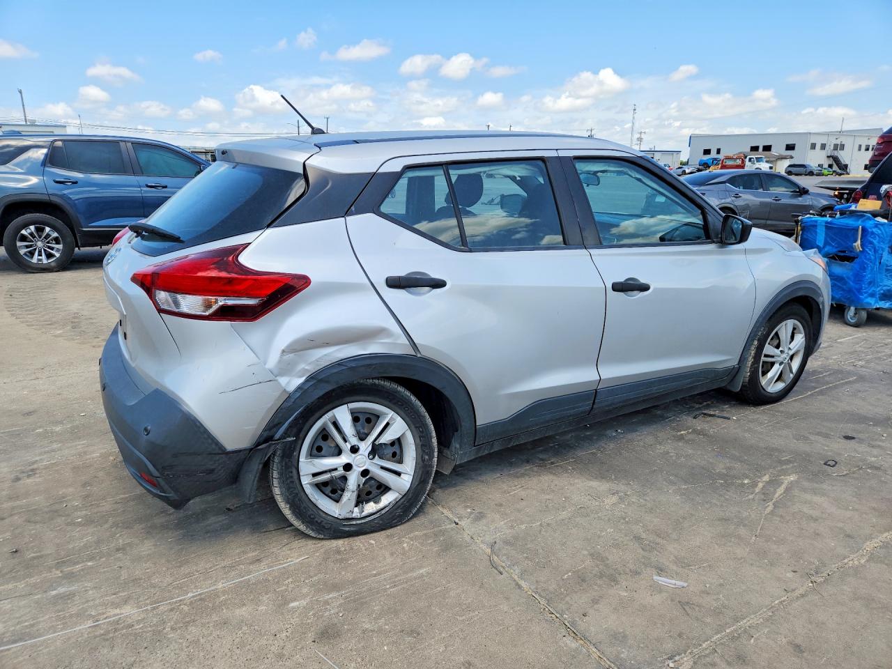 2020 NISSAN KICKS S — снимка 3
