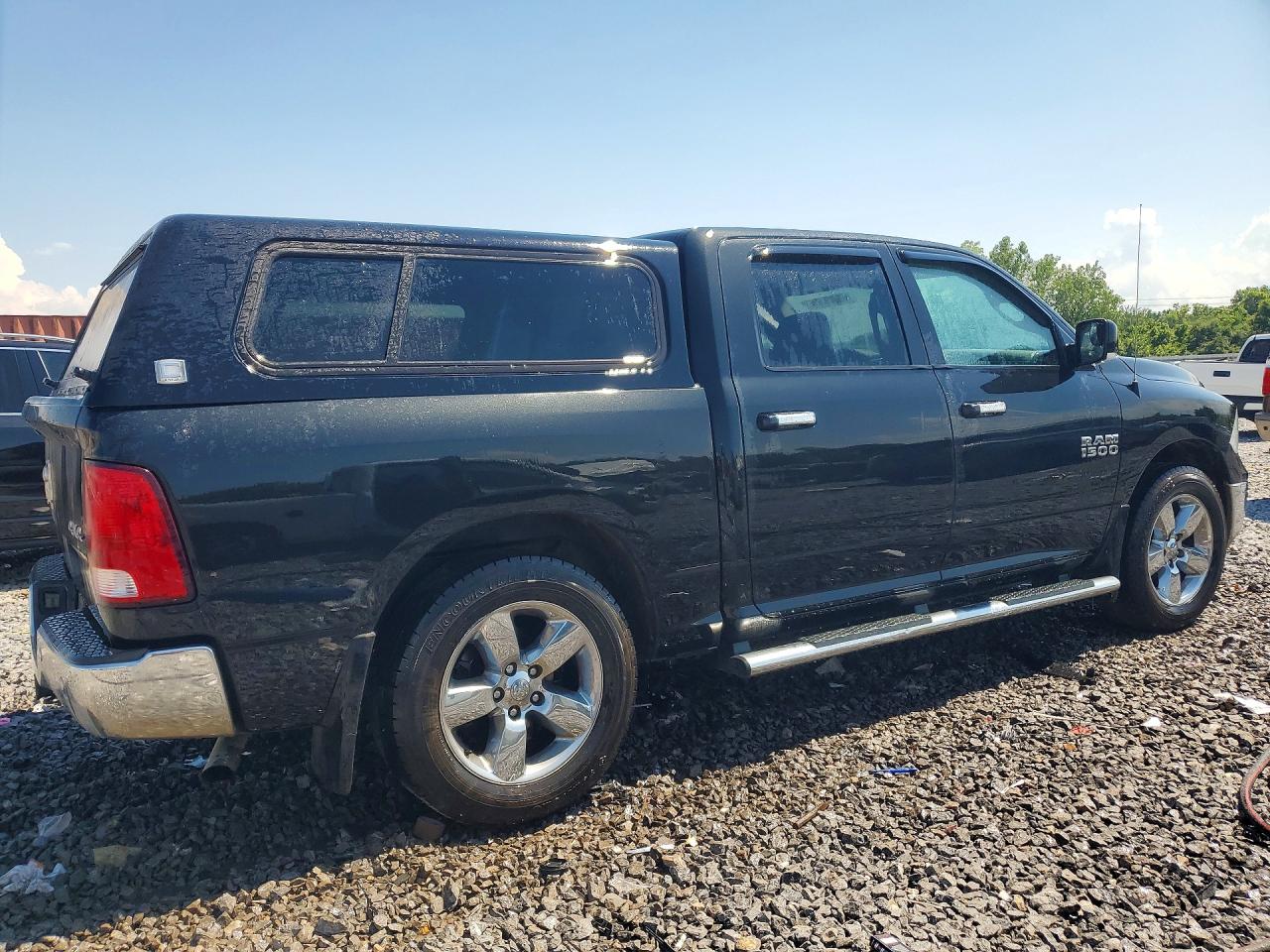 2016 RAM 1500 SLT — снимка 3