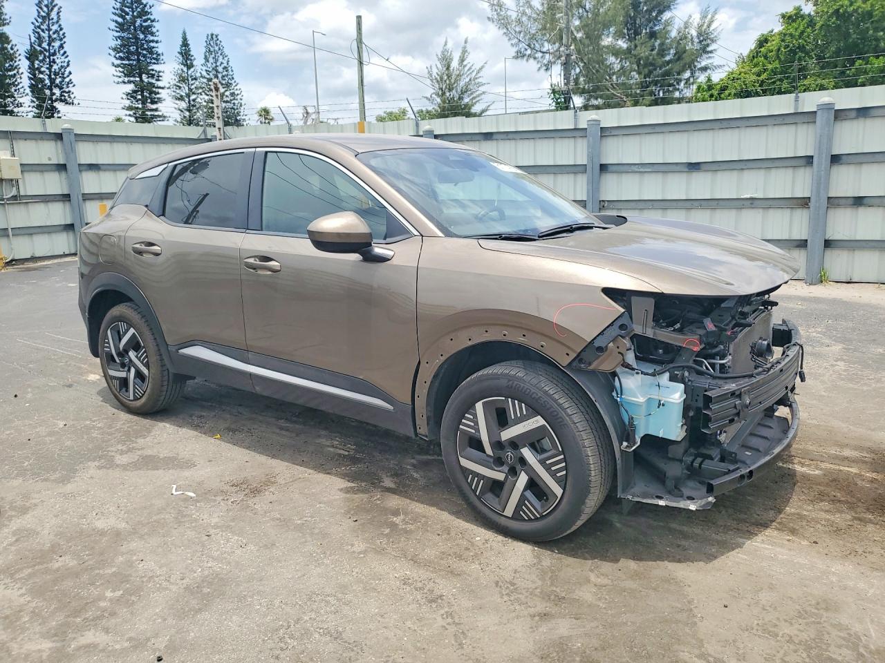2025 NISSAN KICKS SV — снимка 4