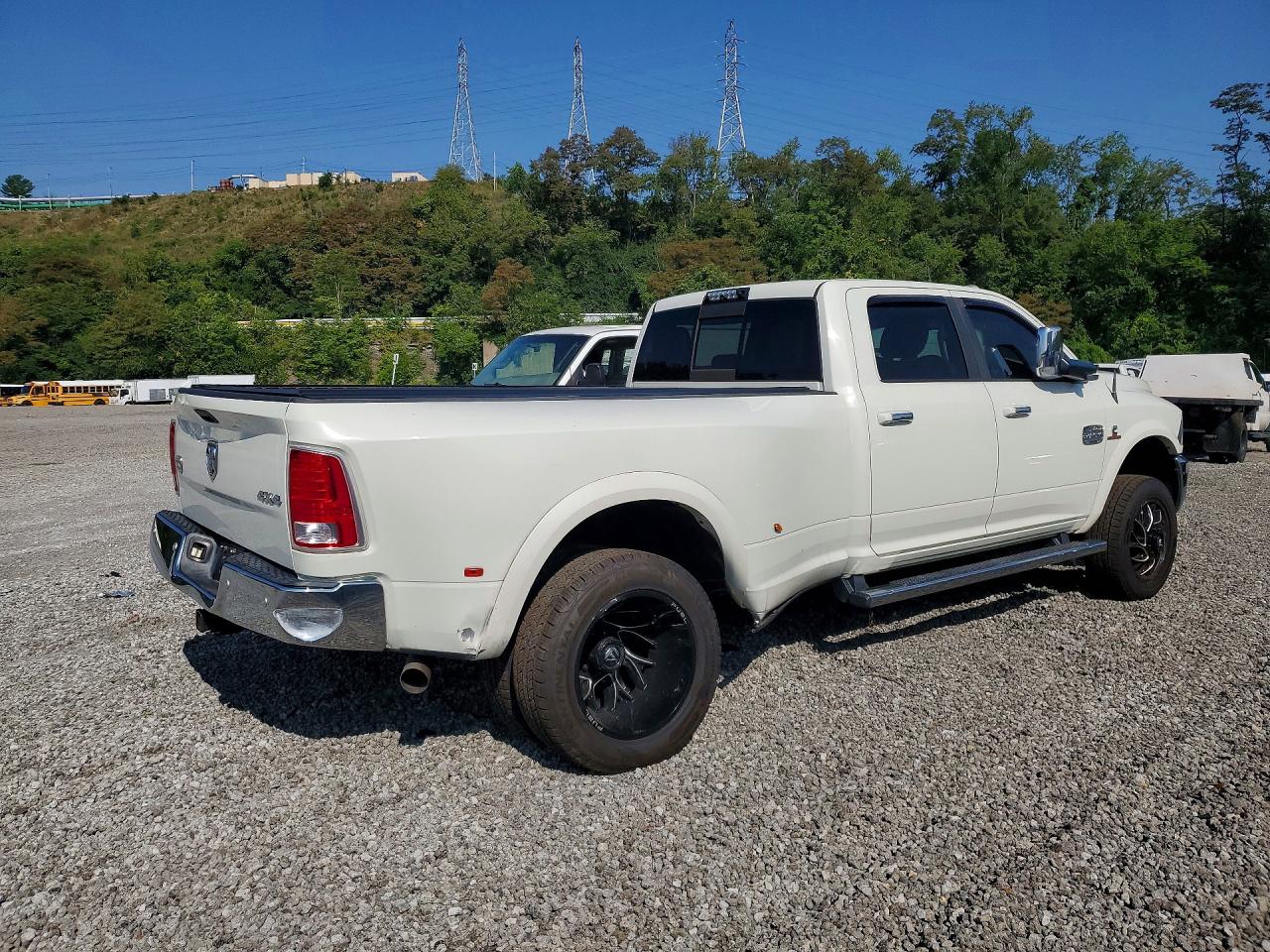 2016 RAM 3500 LONGHORN — снимка 3