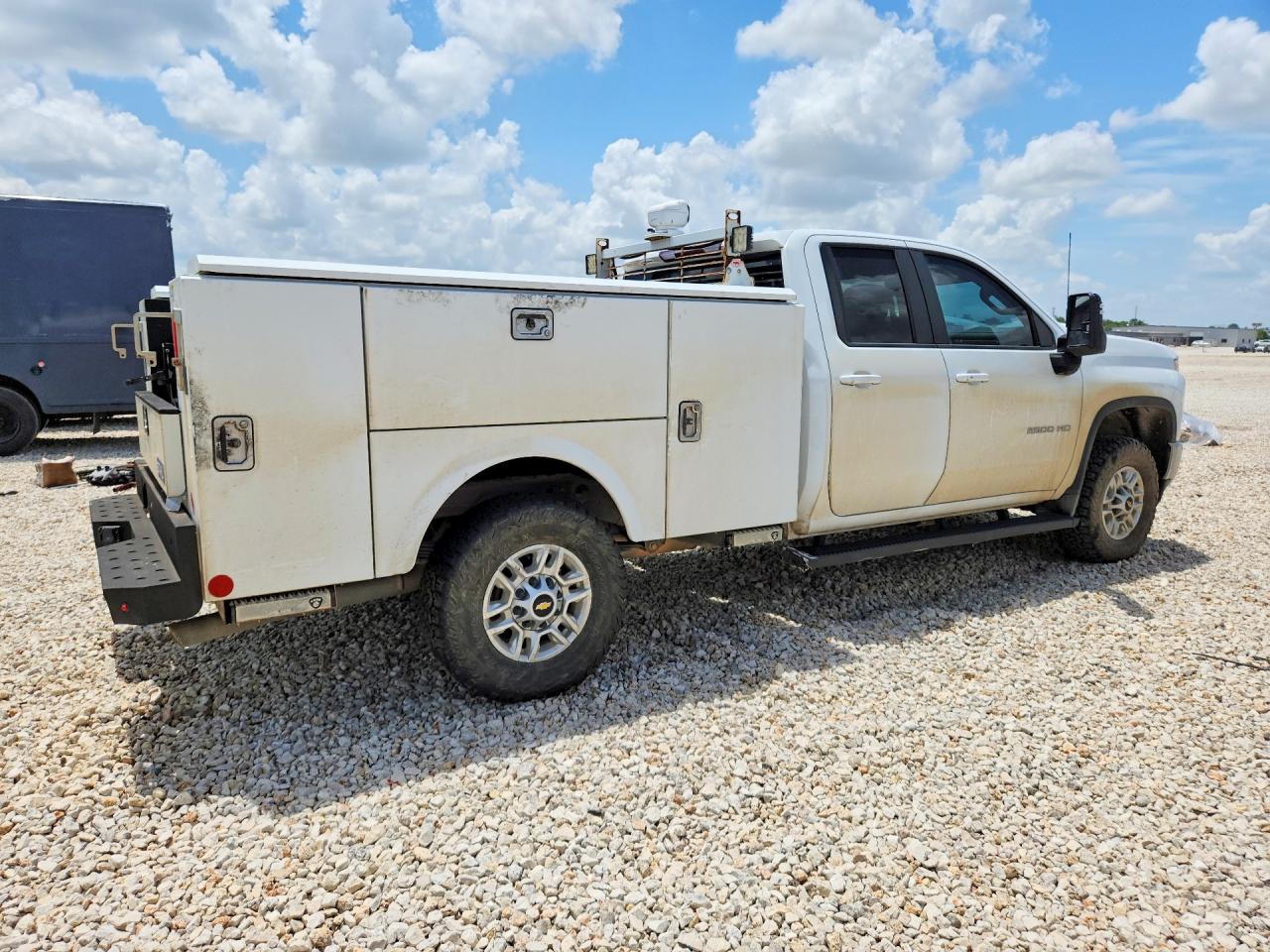 2021 CHEVROLET SILVERADO K2500 HEAVY DUTY LT — снимка 3
