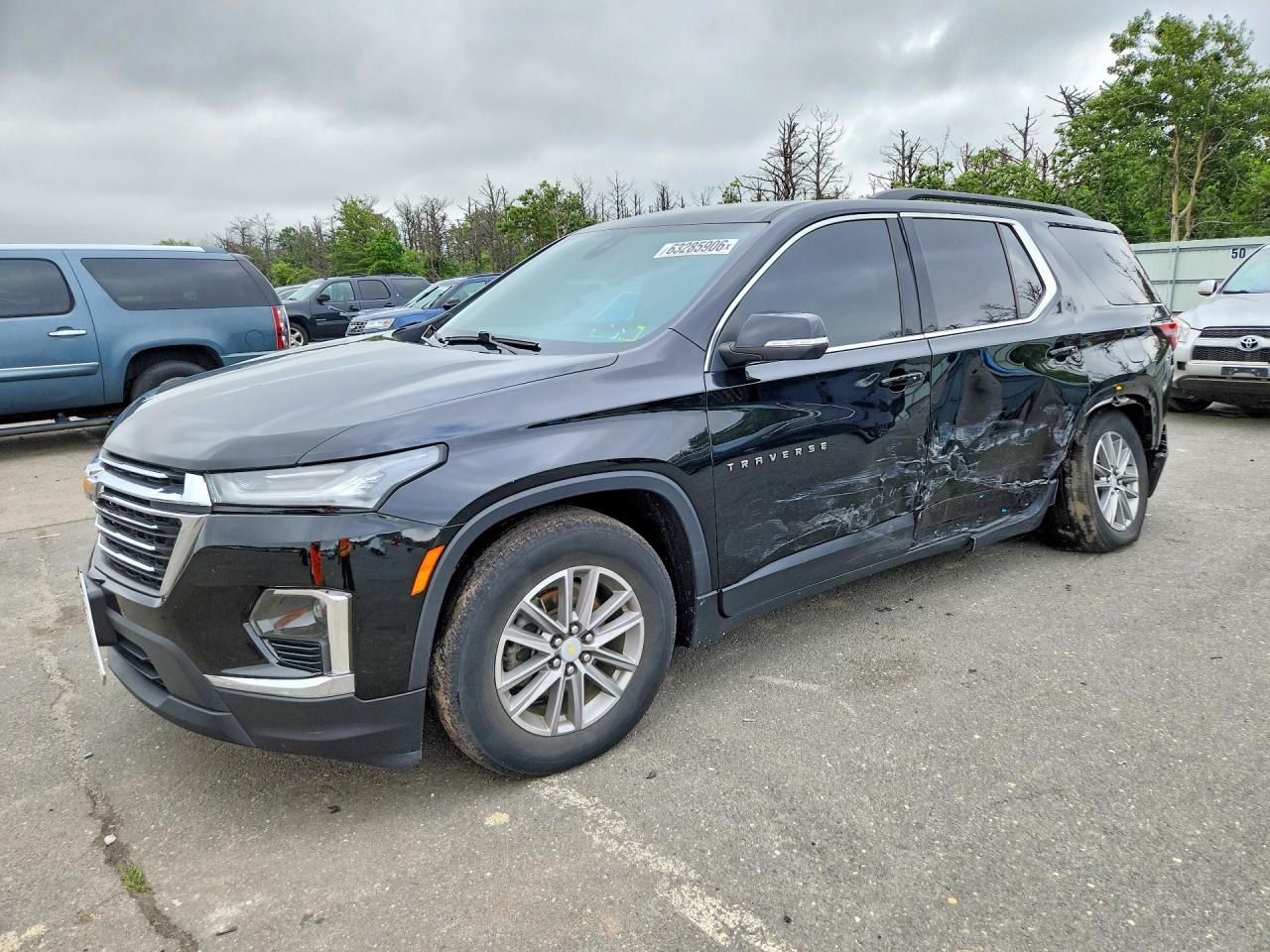 2023 CHEVROLET TRAVERSE LT