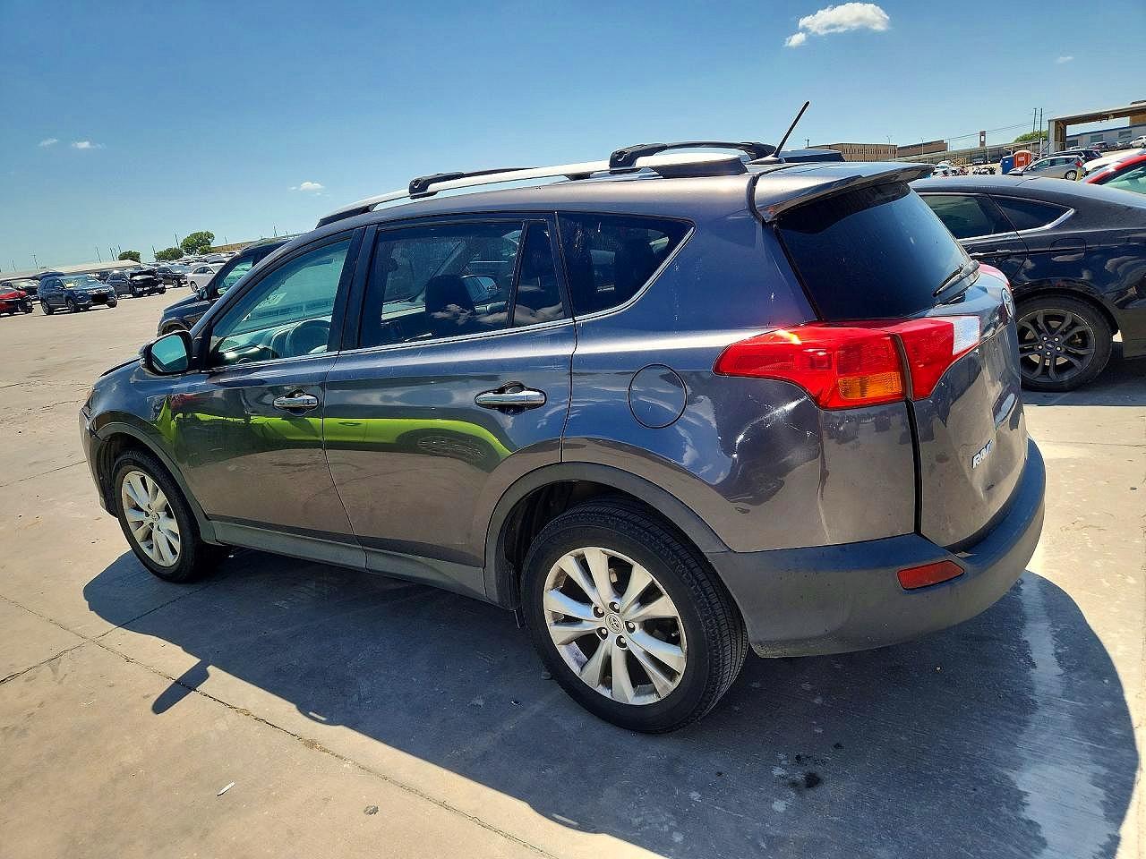 2015 TOYOTA RAV4 LIMITED — снимка 2