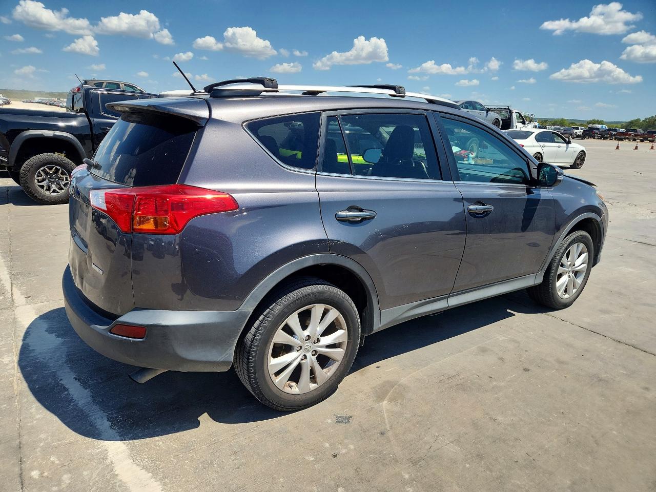 2015 TOYOTA RAV4 LIMITED — снимка 3