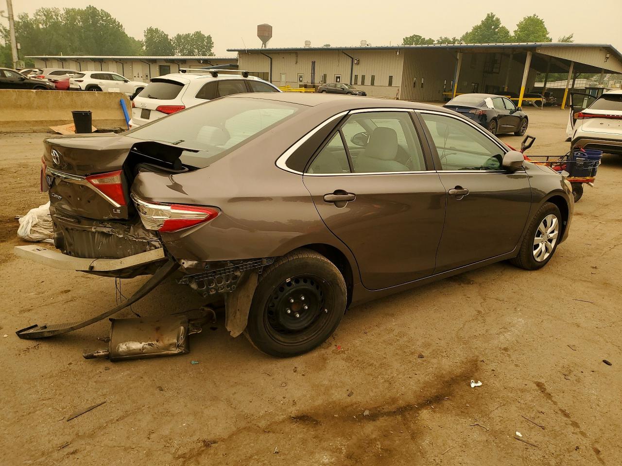 2015 TOYOTA CAMRY LE — снимка 3