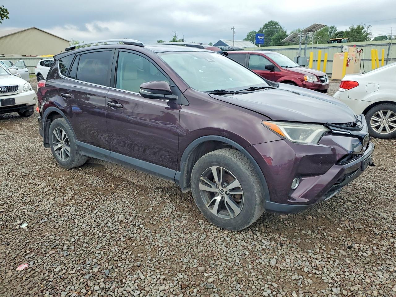 2017 TOYOTA RAV4 XLE — снимка 4
