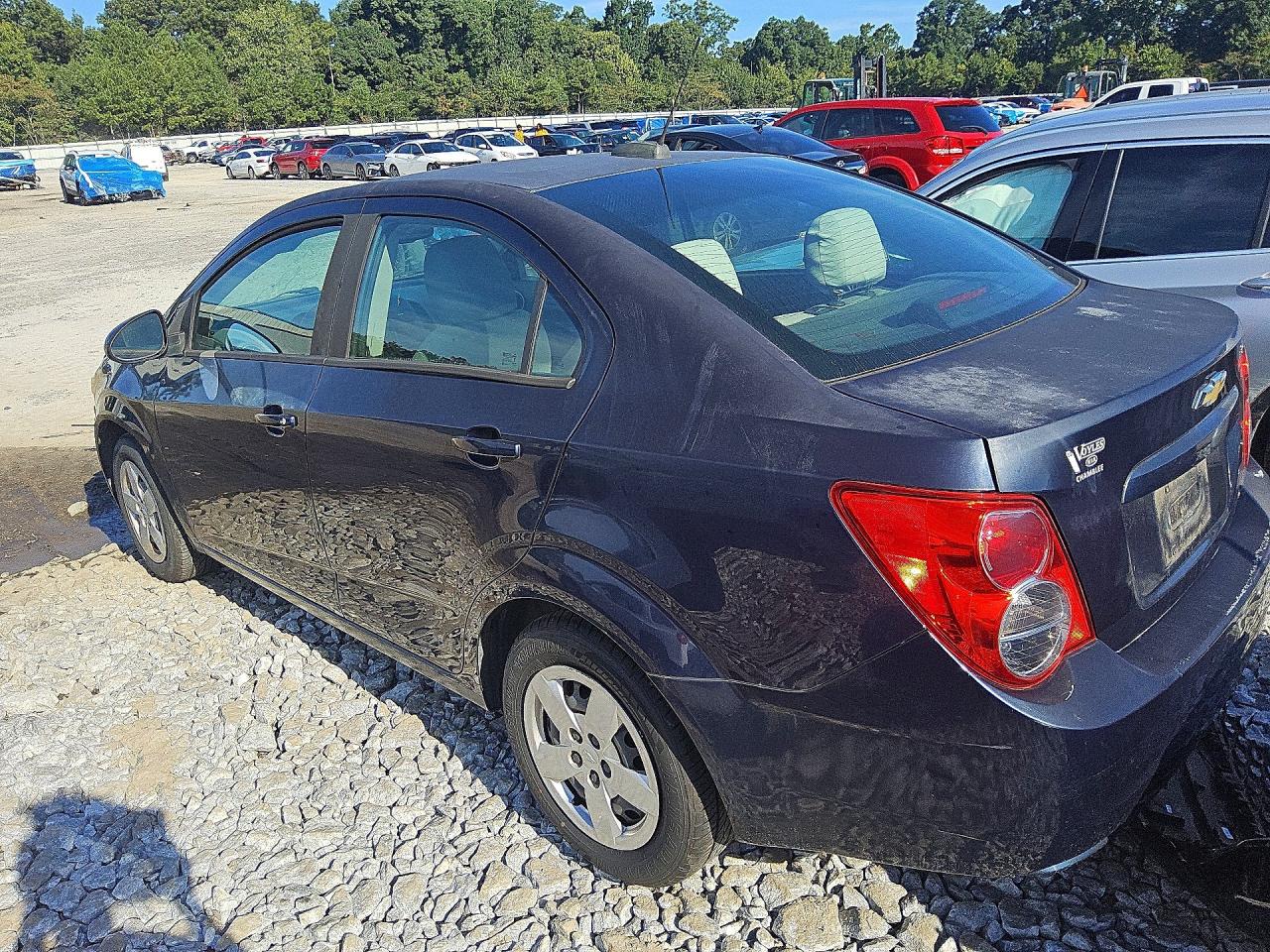 2015 CHEVROLET SONIC LS — снимка 2