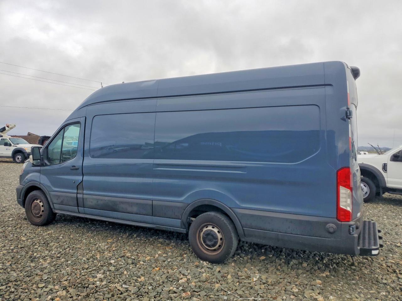 2020 FORD TRANSIT T-250 — снимка 2
