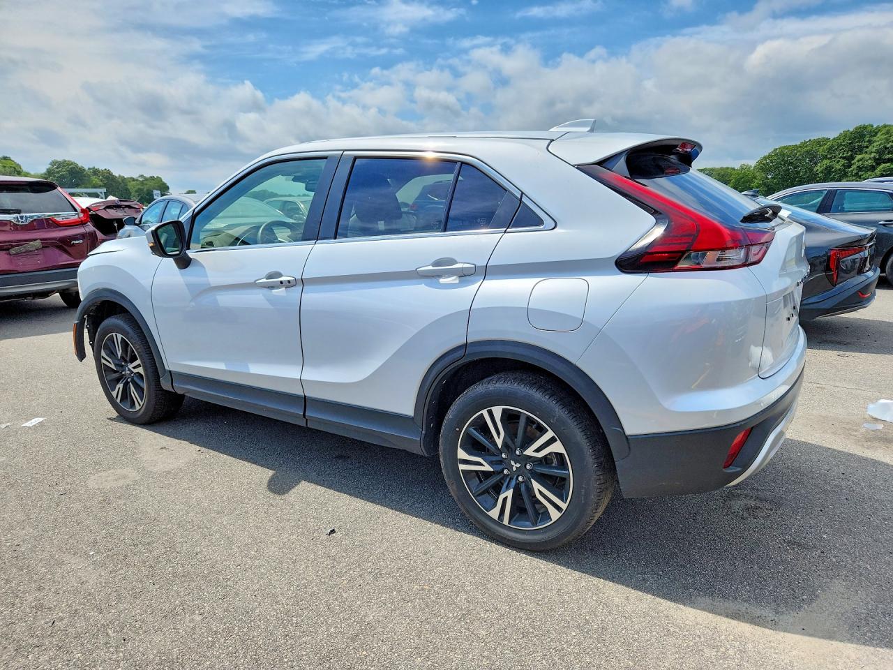 2025 MITSUBISHI ECLIPSE CROSS SE — снимка 2