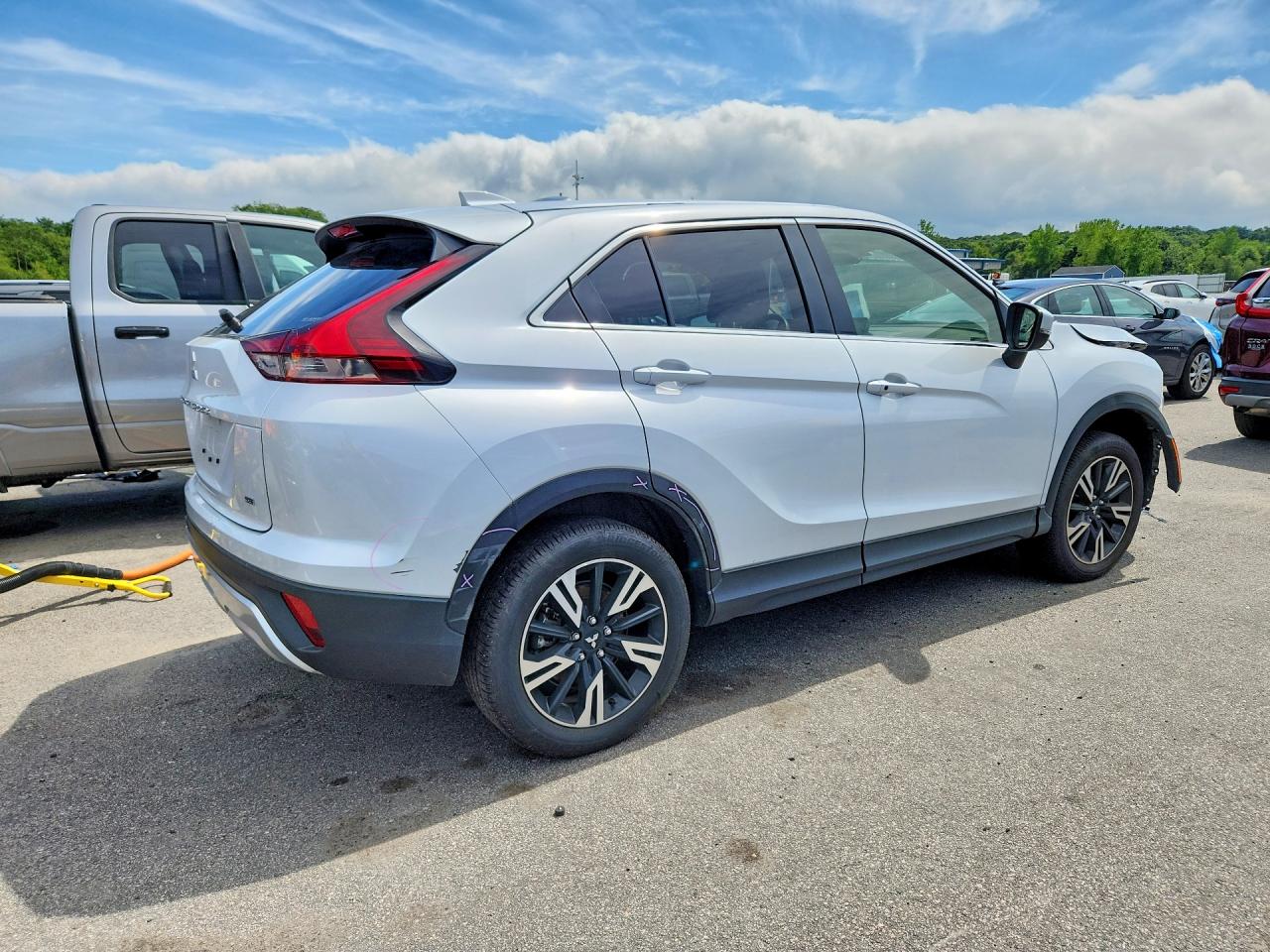 2025 MITSUBISHI ECLIPSE CROSS SE — снимка 3