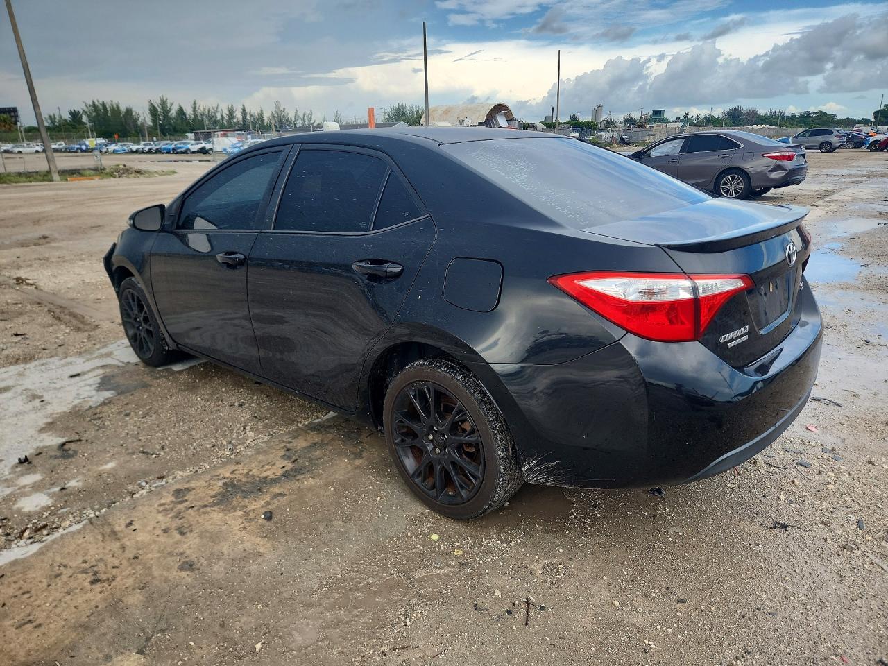 2016 TOYOTA COROLLA S SPECIAL EDITION — снимка 2