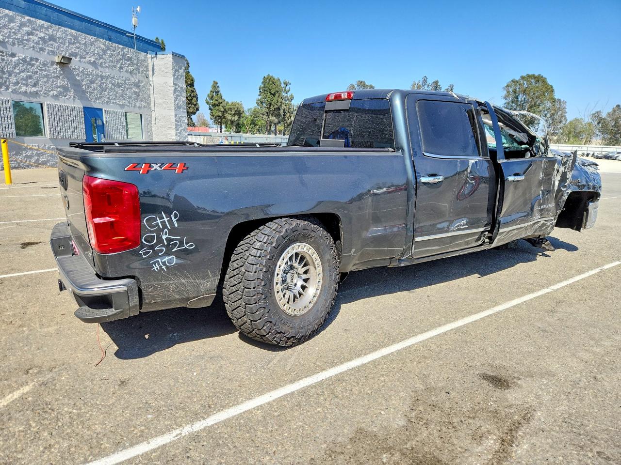 2018 CHEVROLET SILVERADO K1500 LTZ — снимка 3