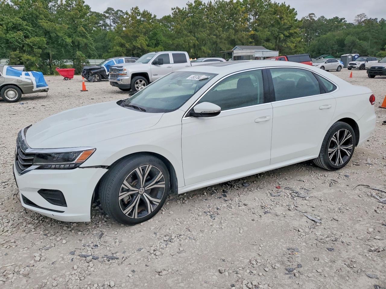 2022 VOLKSWAGEN PASSAT SE