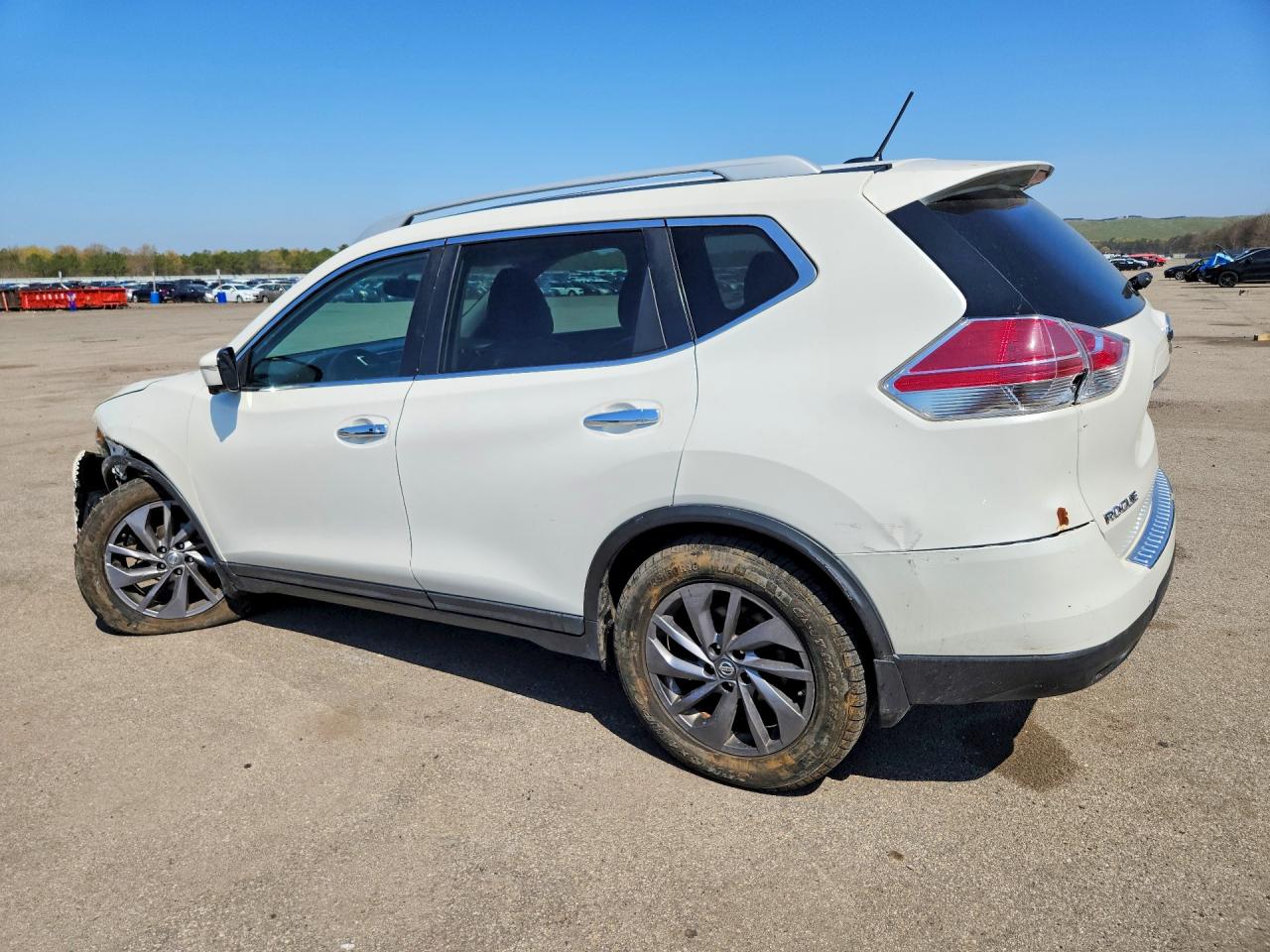 2016 NISSAN ROGUE SL — снимка 2