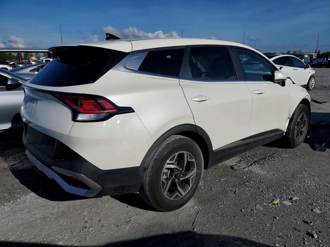 2023 KIA SPORTAGE LX — снимка 3