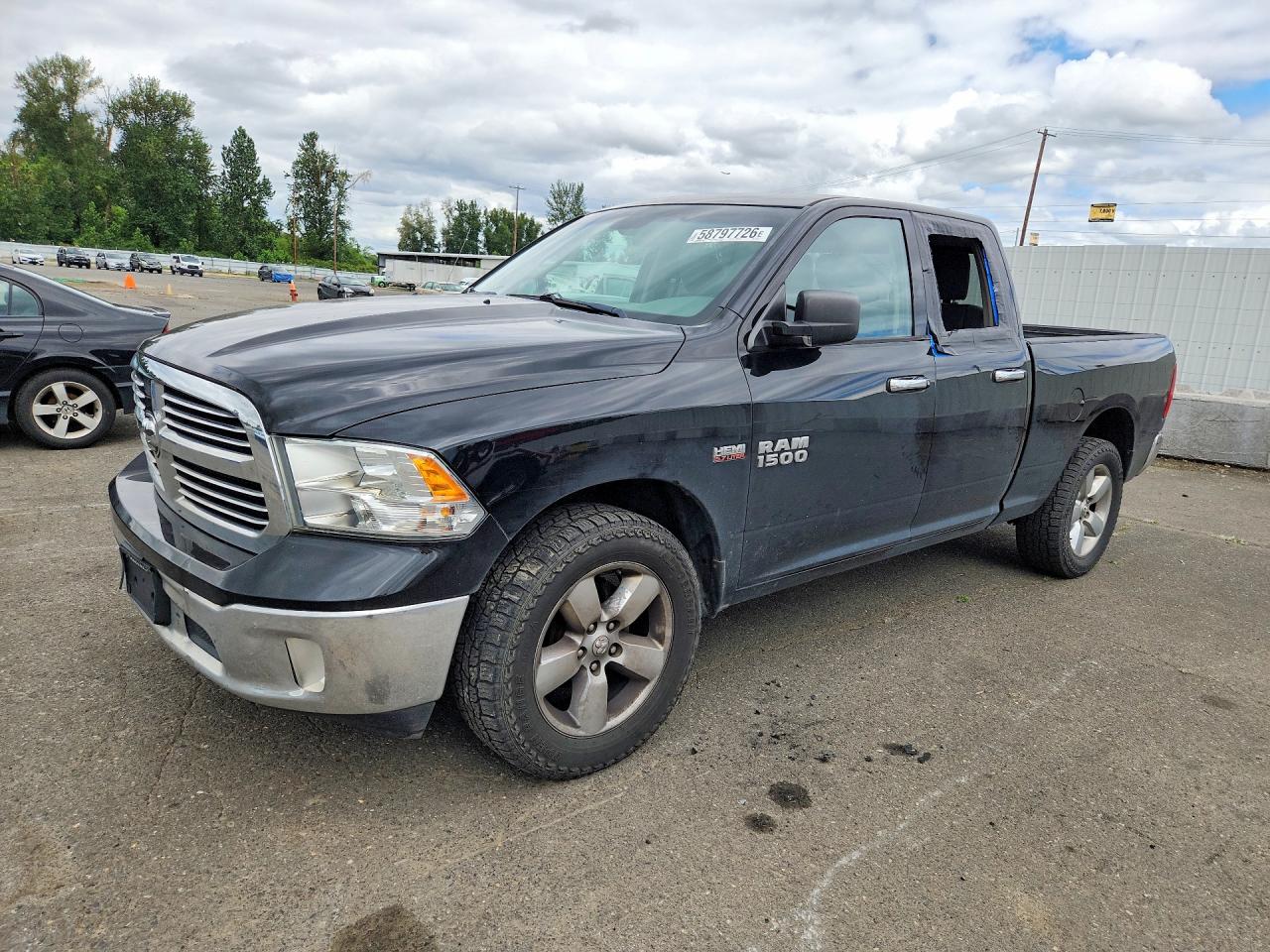 2015 RAM 1500 SLT